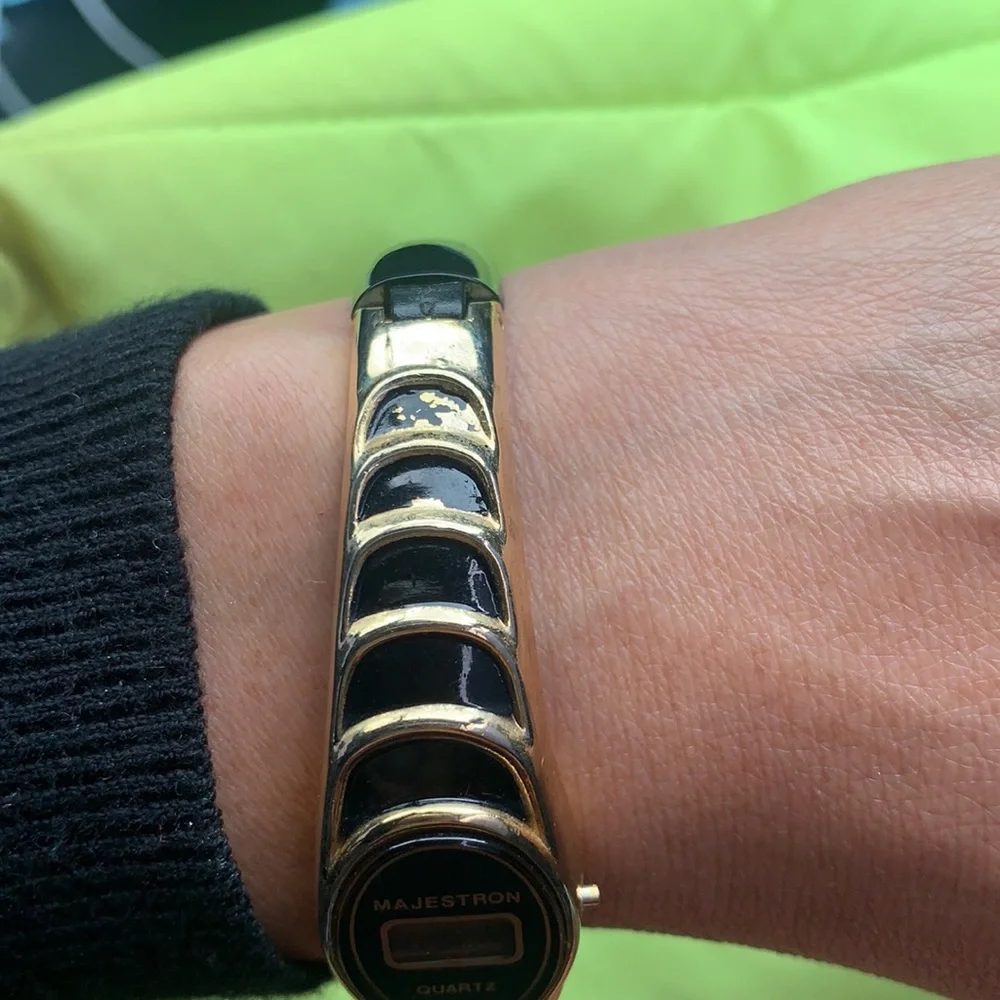 Majestron quartz digital watch band ladies.‎ Vintage.